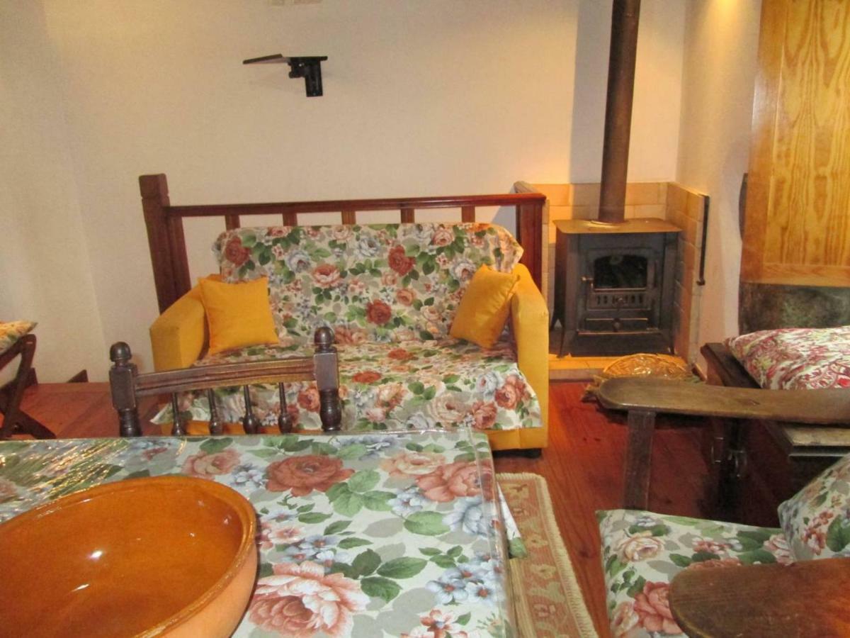Casinha A Beira Ribeirio Villa Manteigas Luaran gambar